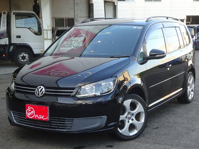 VOLKSWAGEN GOLF TOURAN 2012