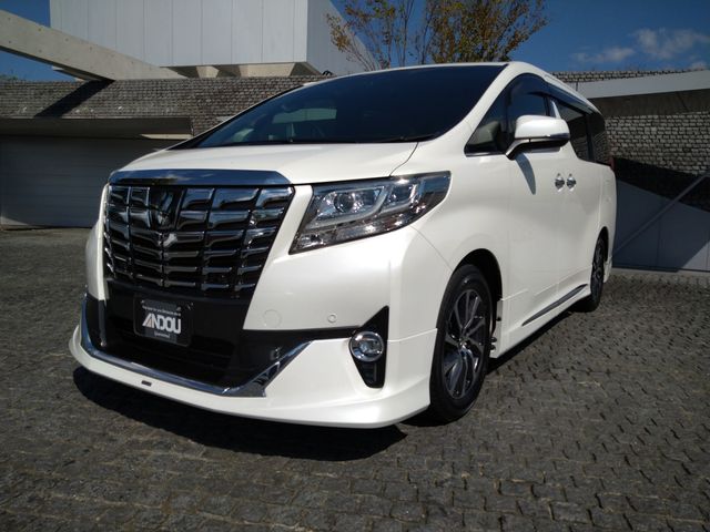 TOYOTA ALPHARD 2016