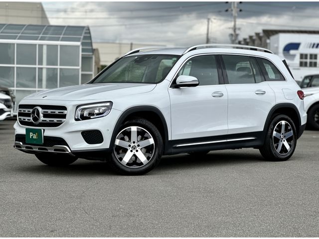 MERCEDES-BENZ GLB 2023