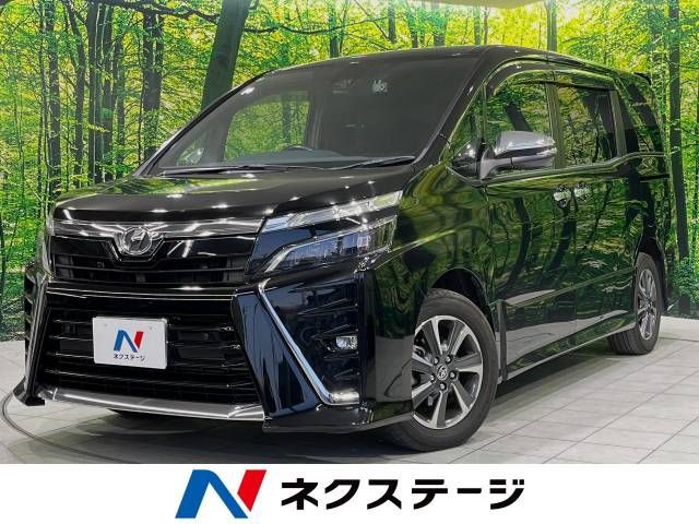 TOYOTA VOXY 2019