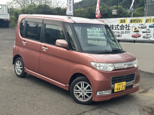 DAIHATSU TANTO CUSTOM 2010