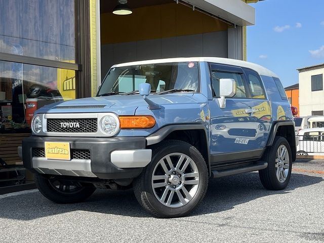 TOYOTA FJ CRUISER 4WD 2016