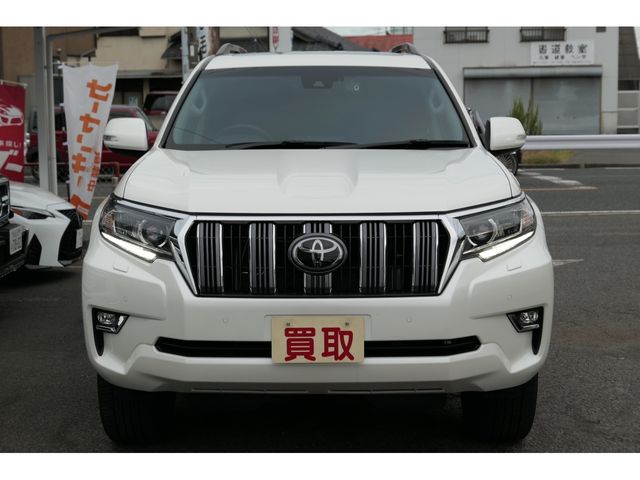 TOYOTA LANDCRUISER PRADO 2021