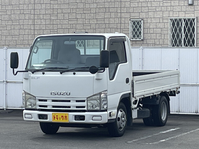 Isuzu ELF 2012