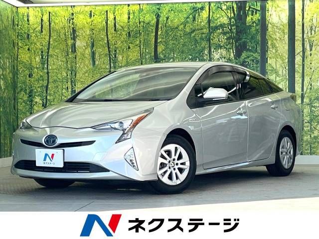 TOYOTA PRIUS 2016