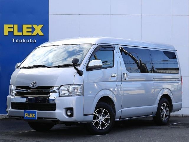 TOYOTA HIACE van 4WD 2019