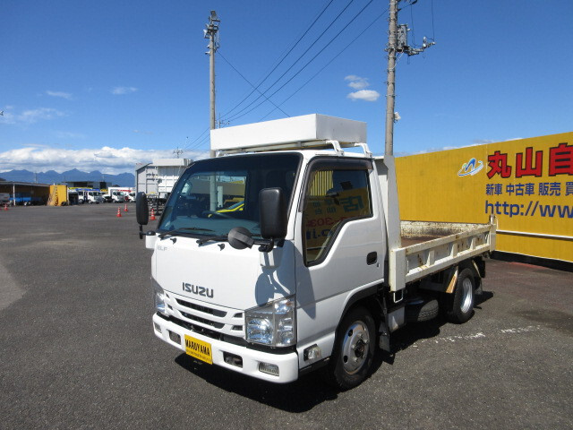 Isuzu ELF 2018