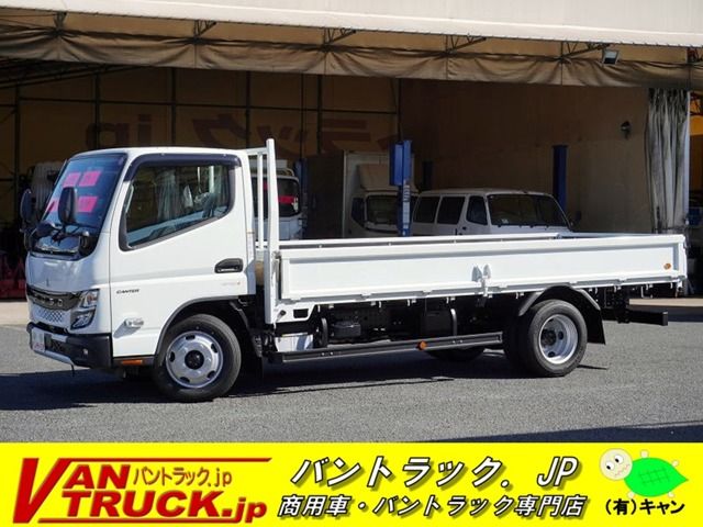 MITSUBISHI CANTER 2024