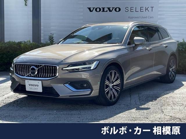 VOLVO V60 2022