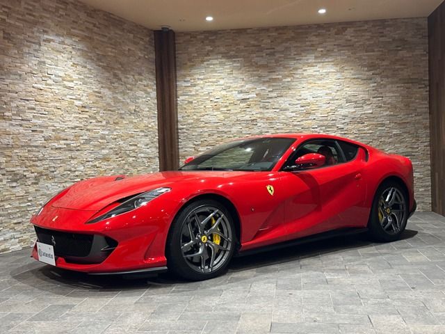 FERRARI 812 Superfast 2020