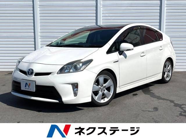 TOYOTA PRIUS 2014