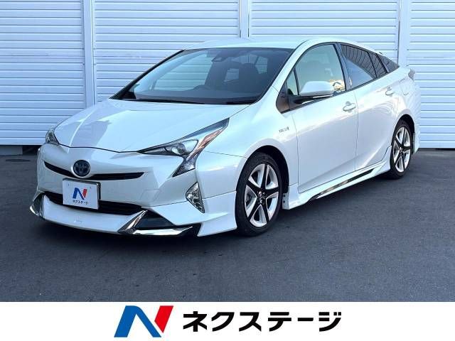 TOYOTA PRIUS 2016