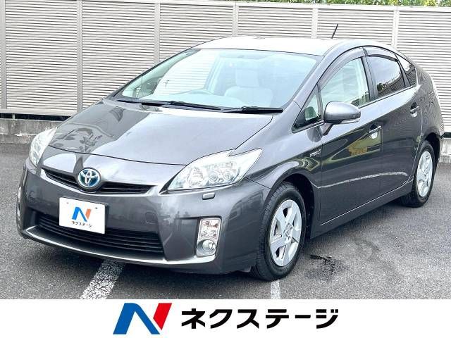 TOYOTA PRIUS 2011