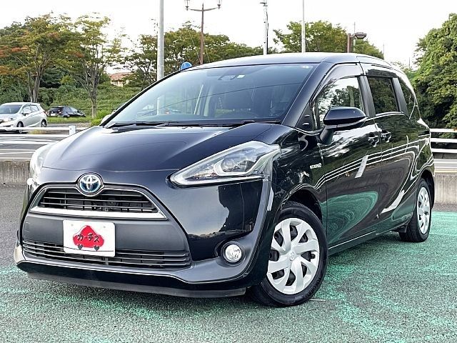 TOYOTA SIENTA HYBRID 2018