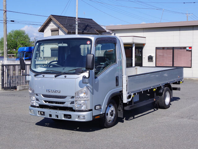 Isuzu ELF 2019