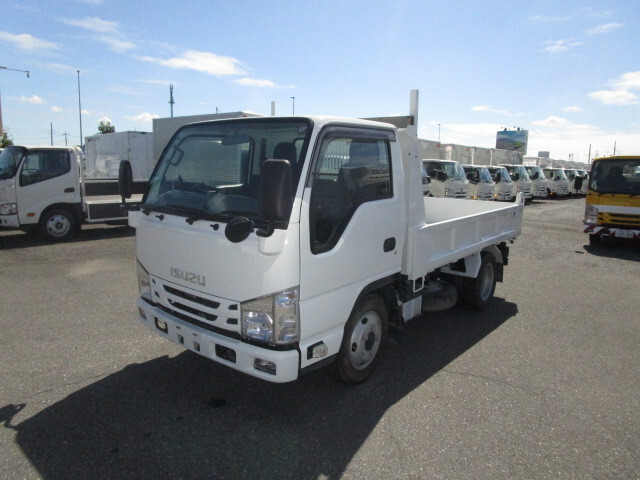 Isuzu ELF 2019