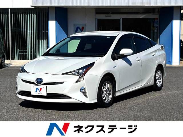 TOYOTA PRIUS 2017