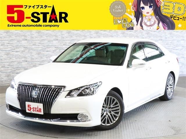 TOYOTA CROWN MAJESTA HYBRID 2013