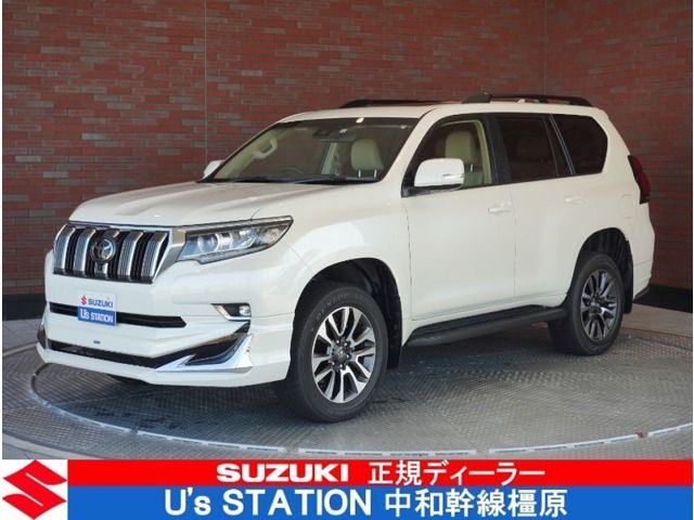 TOYOTA LANDCRUISER PRADO 2022