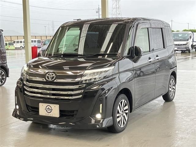 TOYOTA ROOMY 2021