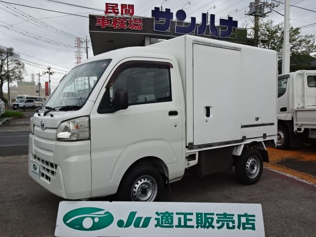 DAIHATSU HIJET truck 2015