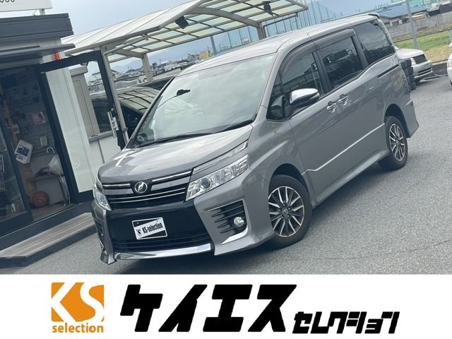 TOYOTA VOXY 4WD 2015