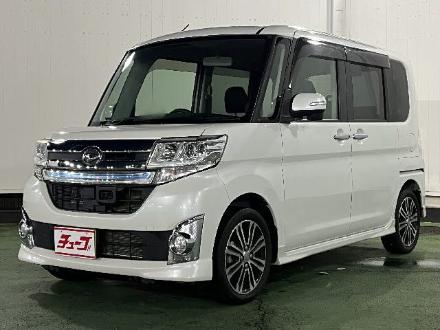 DAIHATSU TANTO CUSTOM 2015