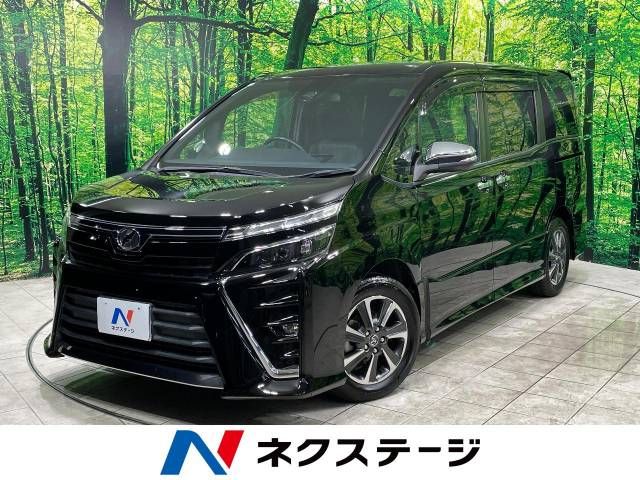 TOYOTA VOXY 2018