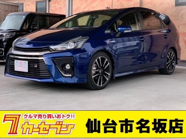 TOYOTA PRIUS ALPHA 2018