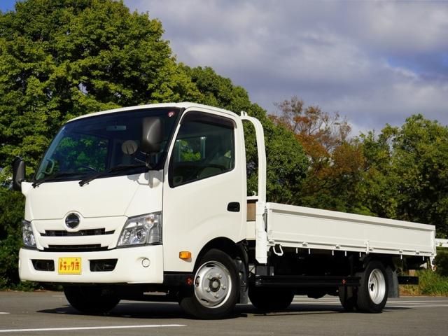 HINO DUTRO 2020