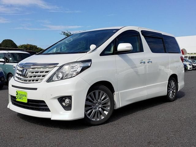 TOYOTA ALPHARD 2013