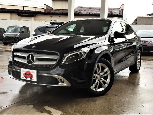 MERCEDES-BENZ GLA class 2016