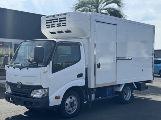 Toyota TOYOACE 2016