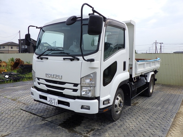 Isuzu FORWARD 2018