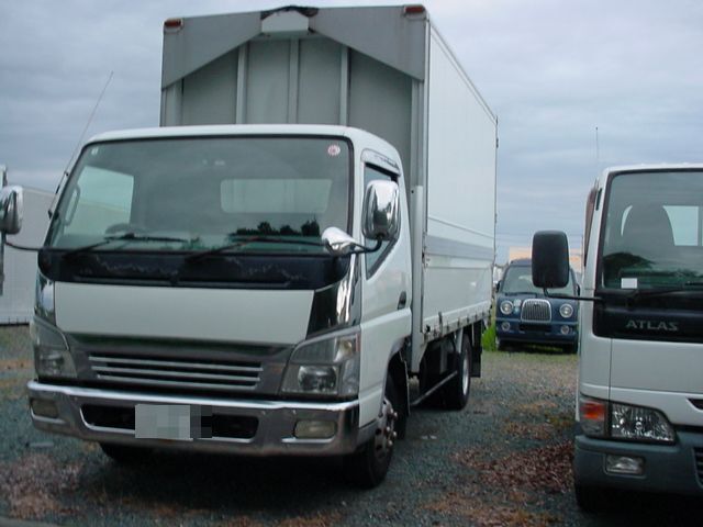 Mitsubishi CANTER 2003