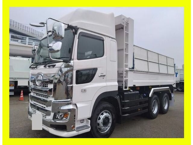 Hino PROFIA 2024