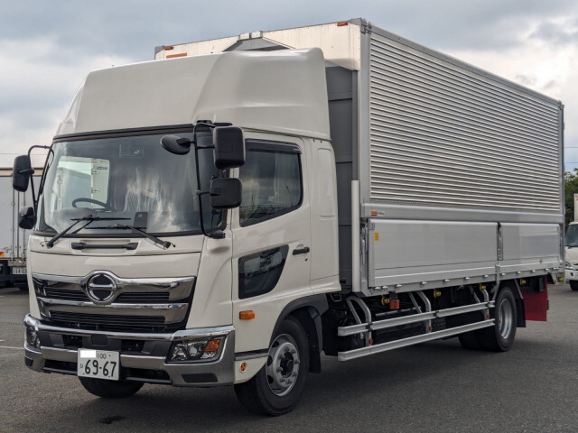 Hino RANGER 2024