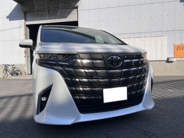 TOYOTA ALPHARD 2023