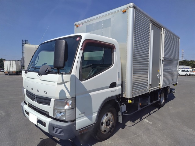 Mitsubishi CANTER 2014