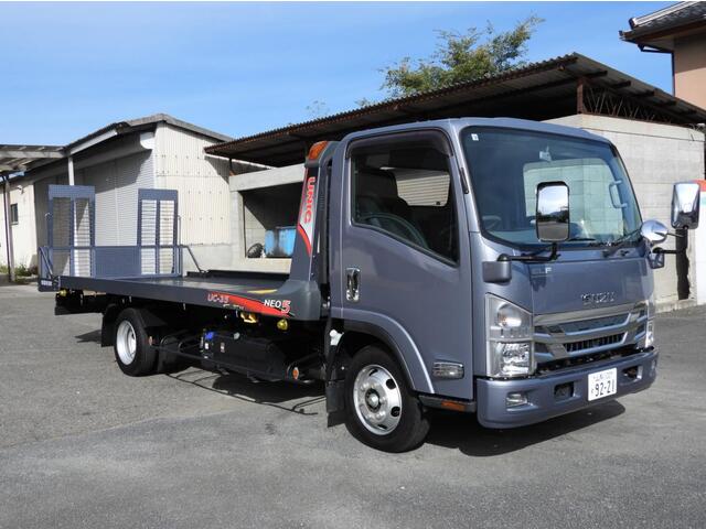 Isuzu ELF 2020