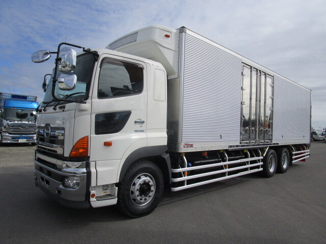 Hino PROFIA 2016