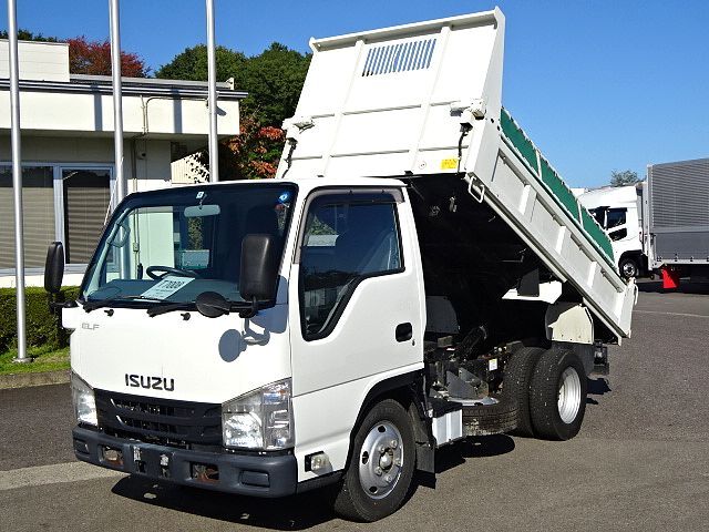 Isuzu ELF 2015