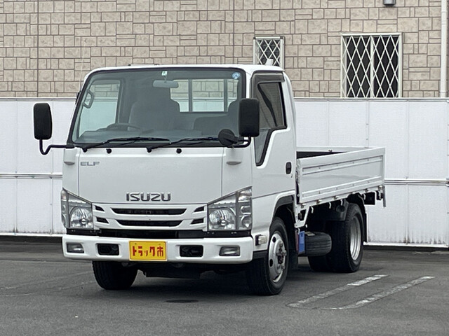 Isuzu ELF 2015