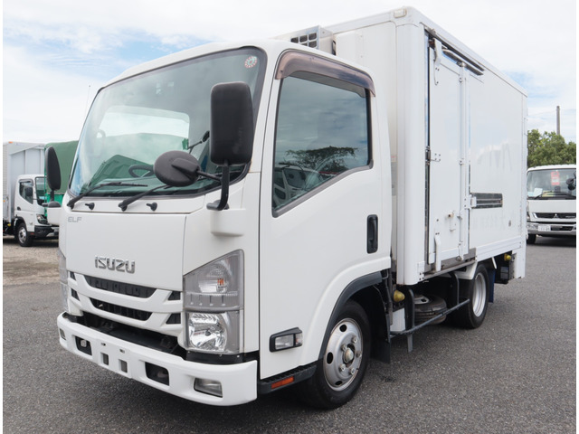 Isuzu ELF 2019