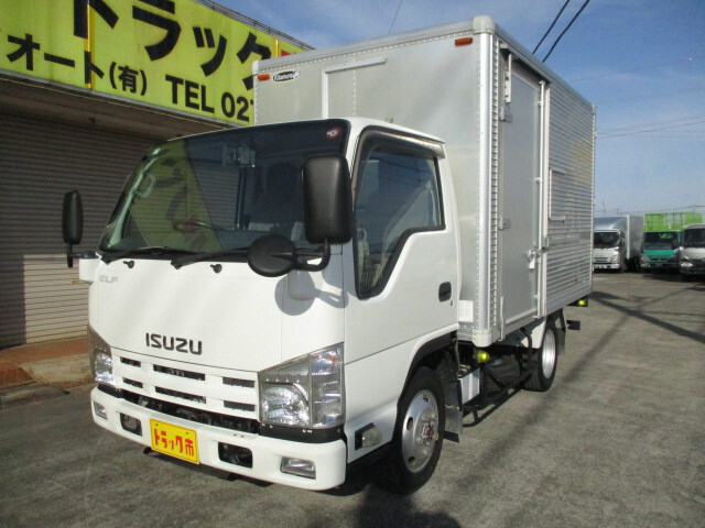 Isuzu ELF 2013