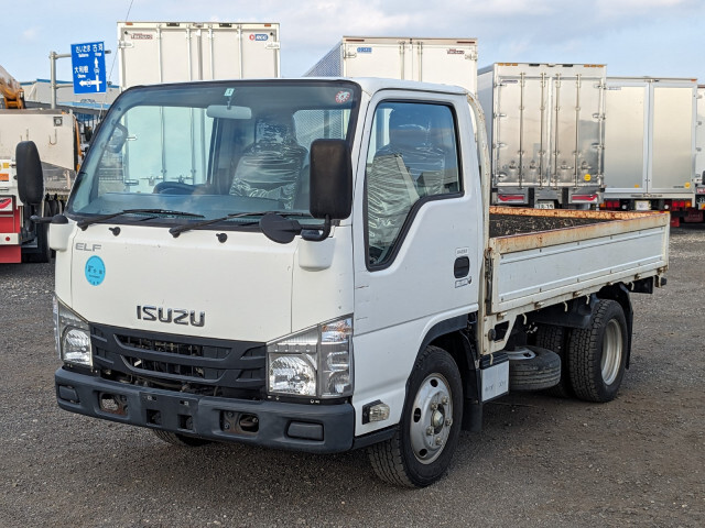 Isuzu ELF 2017