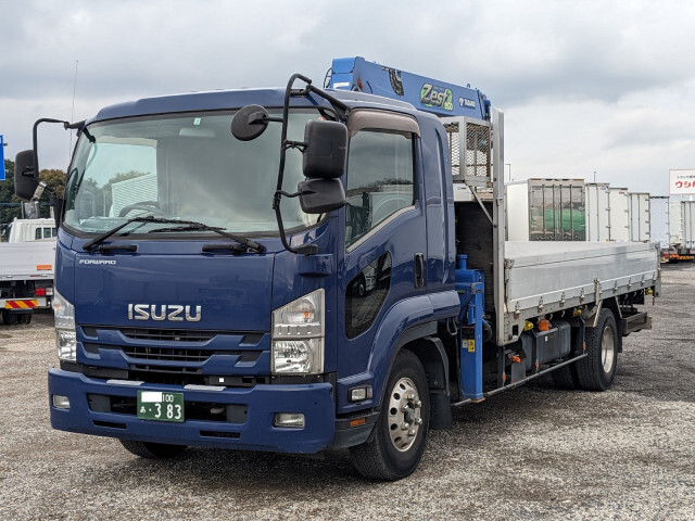 Isuzu FORWARD 2016