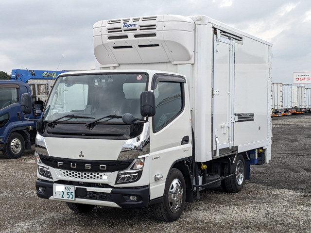 Mitsubishi CANTER 2021