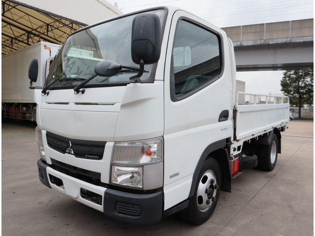 Mitsubishi CANTER 2015