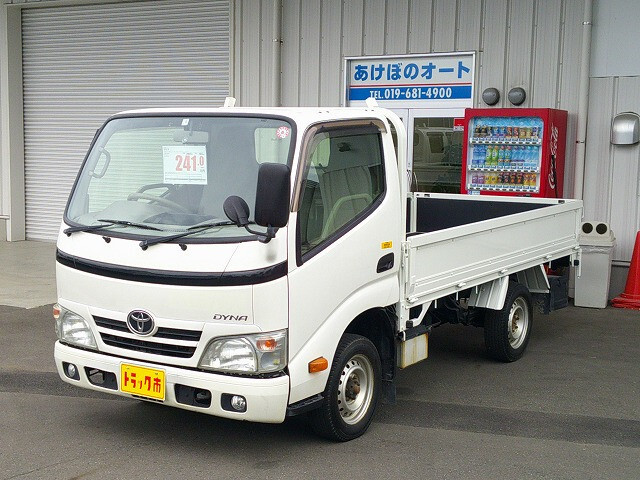 Toyota DYNA 2014